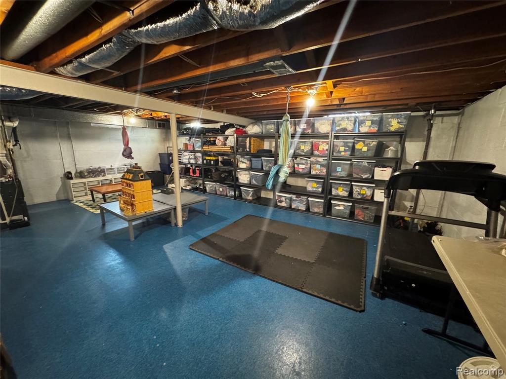 855 Avon Court, Grosse Pointe Woods, MI 48236 — Photo 44