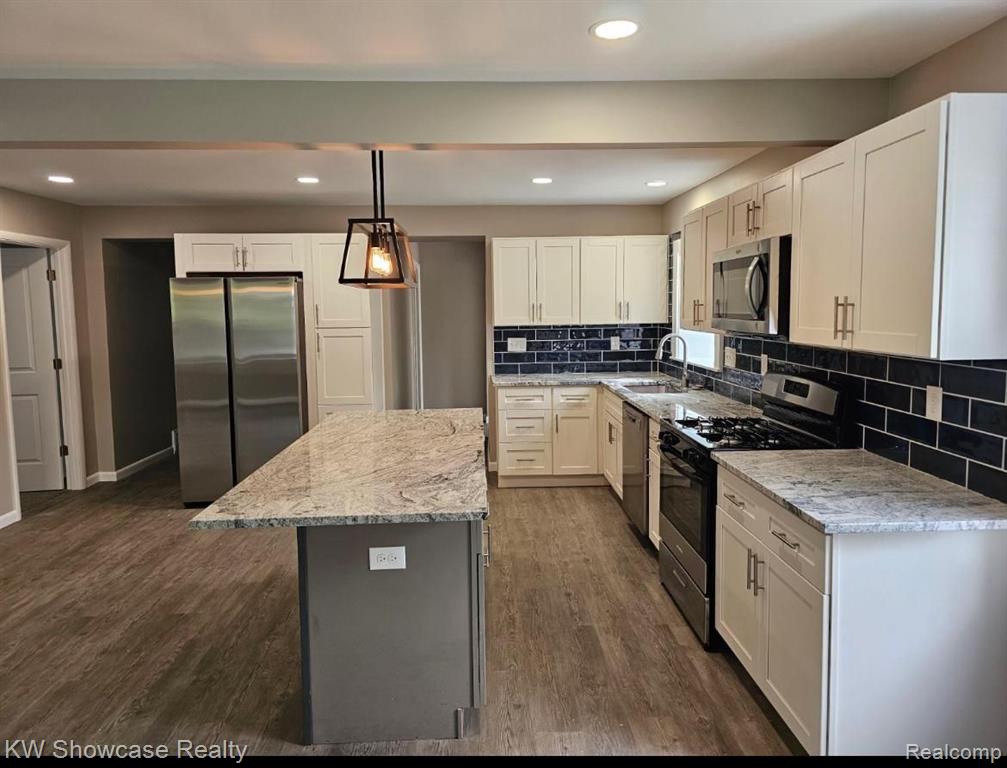 9884 CEDAR ISLAND Road, White Lake, MI — Photo 5