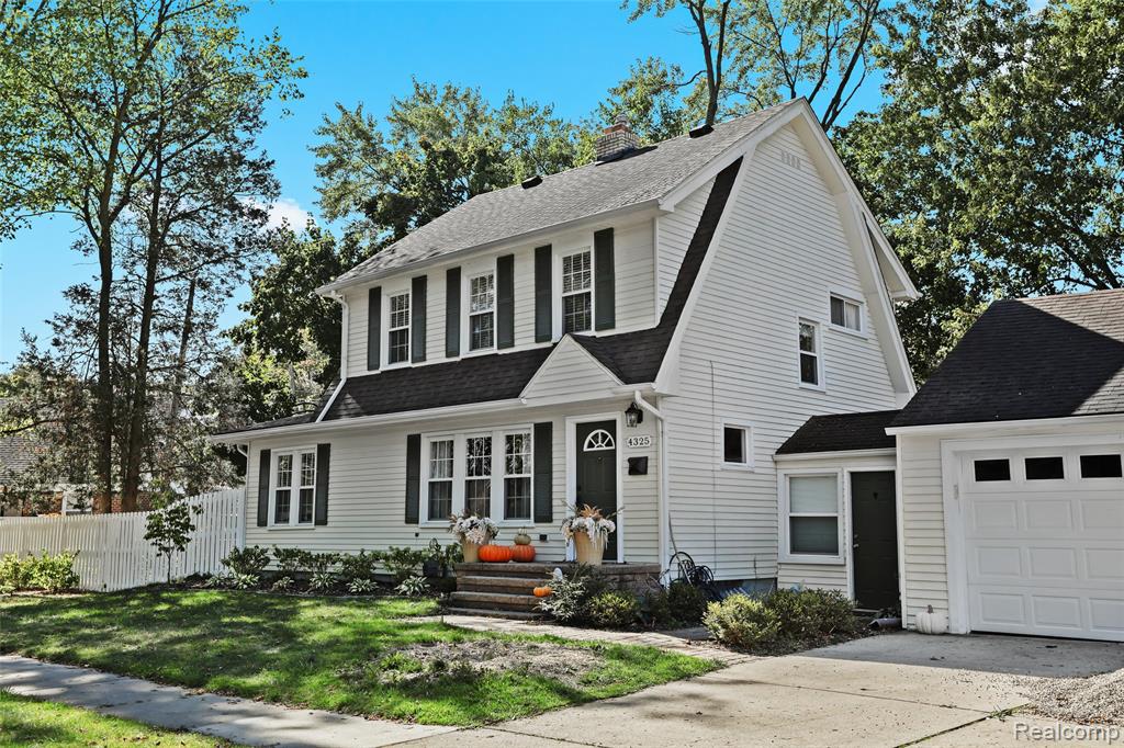 4325 Olivia Avenue, Royal Oak, MI 48073 — Photo 4