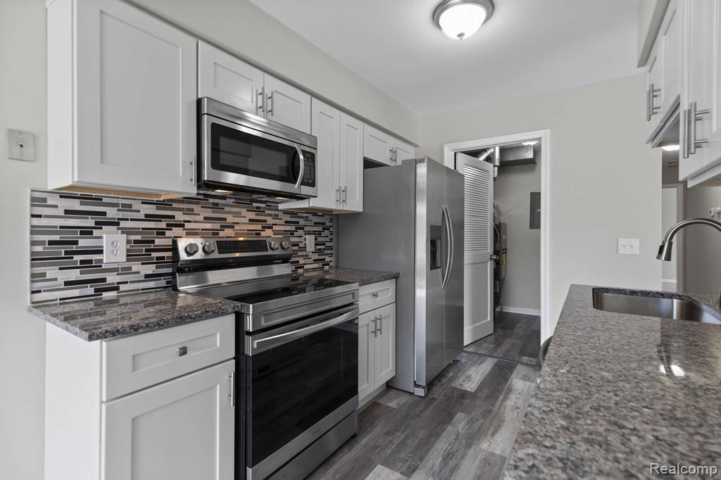 68405 ROSEWOOD Lane, Richmond, MI 48062 — Photo 6