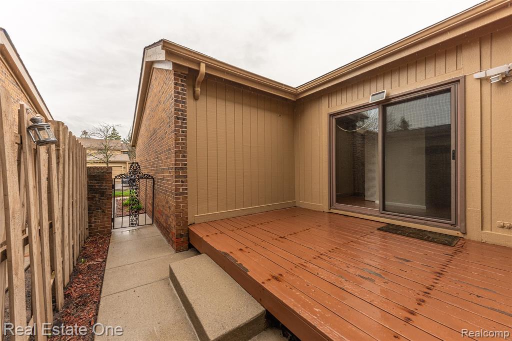 6427 RICHARD Run, 10, West Bloomfield, MI — Photo 36