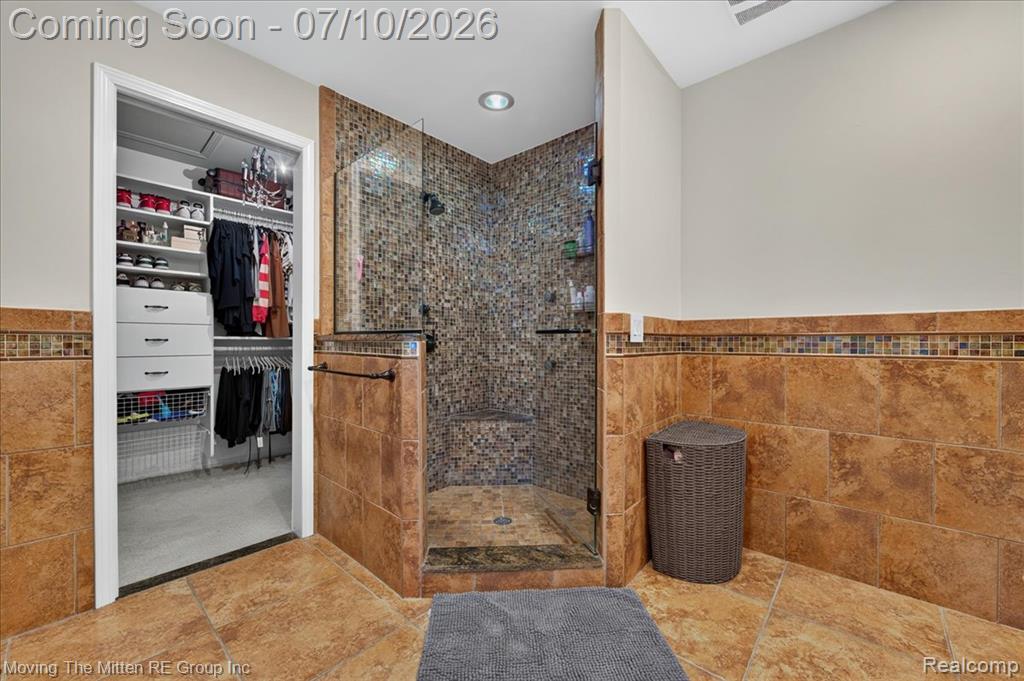 41575 Pheasant Creek Drive, Canton, MI 48188 — Photo 30