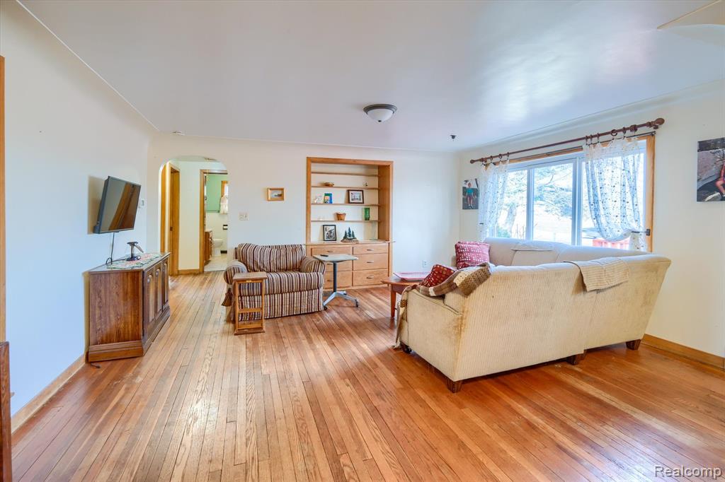 5946 Hart Road, Vassar, MI 48768 — Photo 5