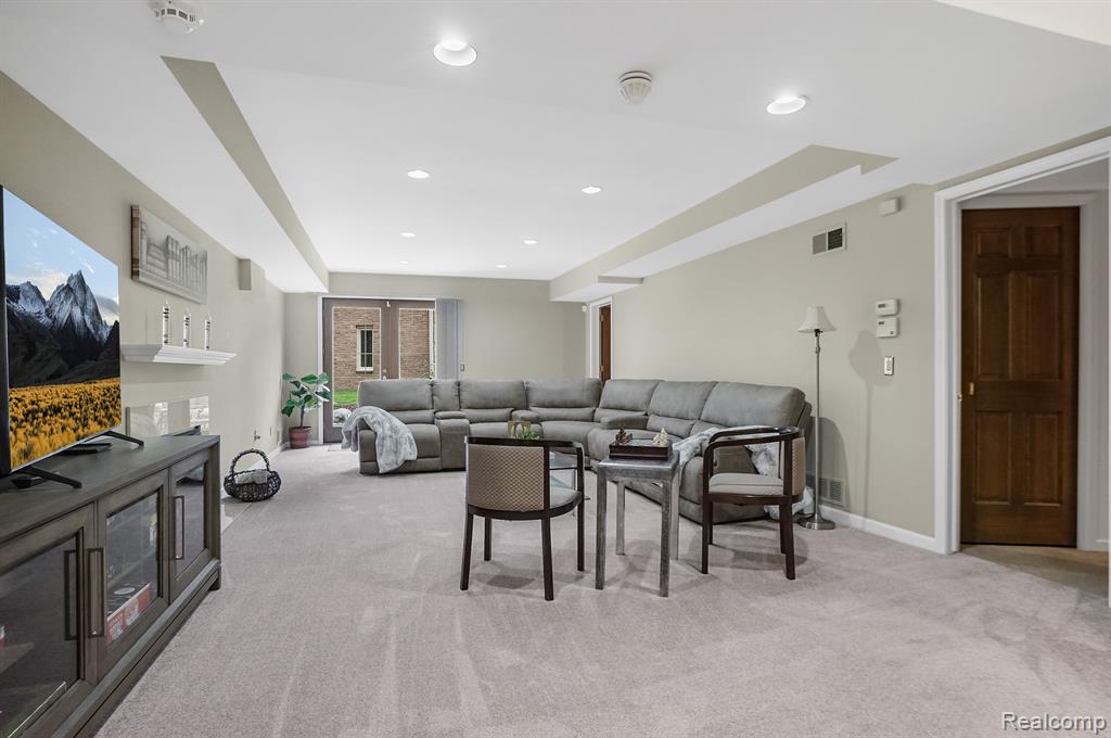 72 Vaughan Ridge Road, Bloomfield Hills, MI 48304 — Photo 47