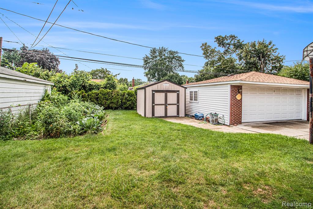 9137 San Jose, MI 48239 — Photo 25