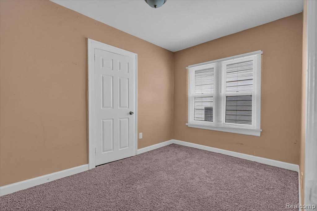 11368 Nardin Drive, Detroit, MI 48204 — Photo 12
