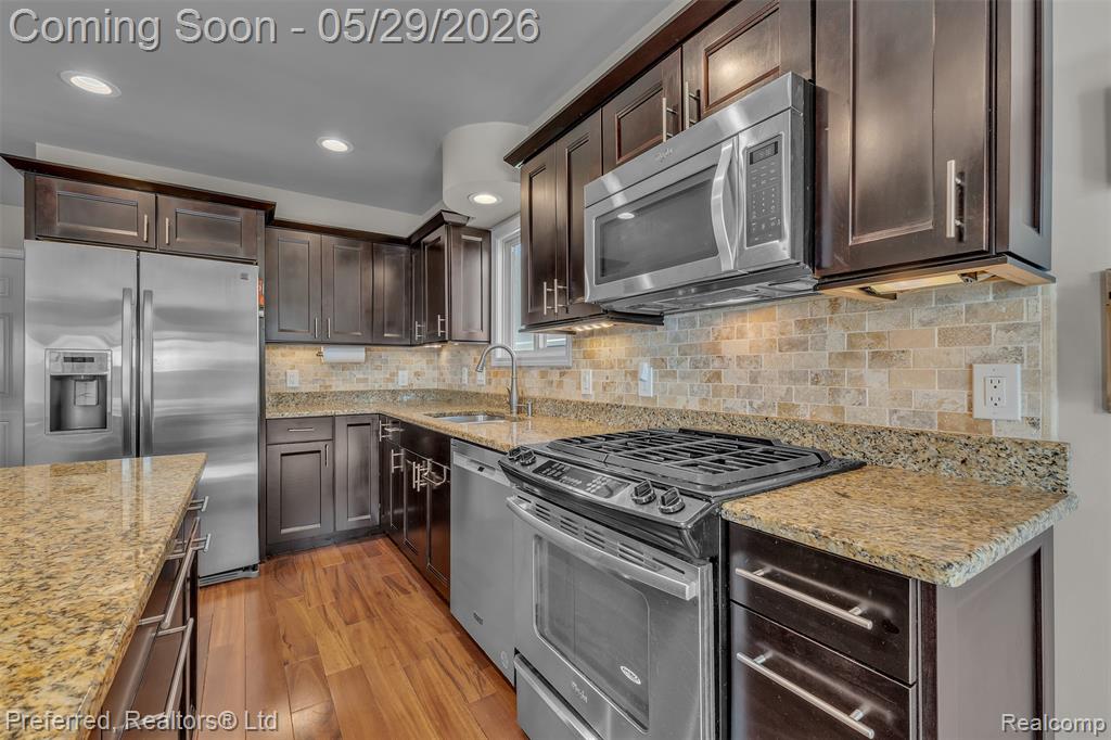 3812 Maiden Street, Waterford, MI 48329 — Photo 18