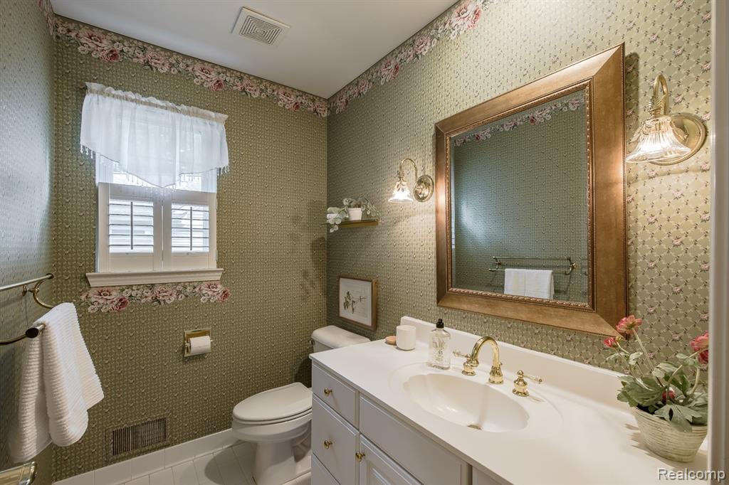 6580 Summit Ridge, Clarkston, MI — Photo 19