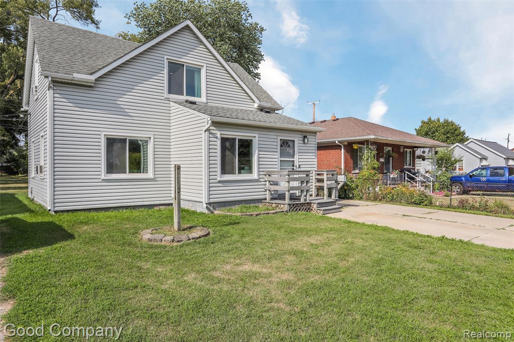 1727 E Elza Avenue, Hazel Park, MI 48030 — Photo 34