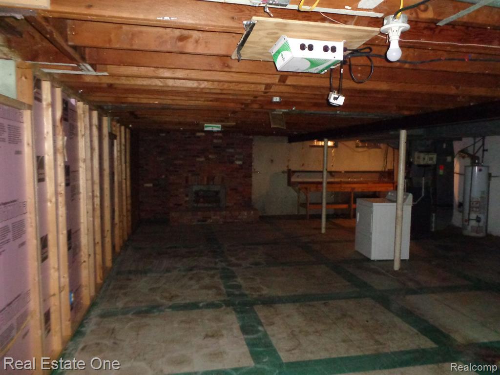 6446 CENTRALIA Street, Dearborn Heights, MI 48127 — Photo 12