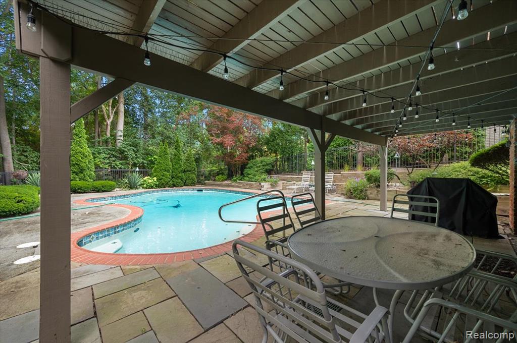532 Willits Street, Birmingham, MI 48009 — Photo 12