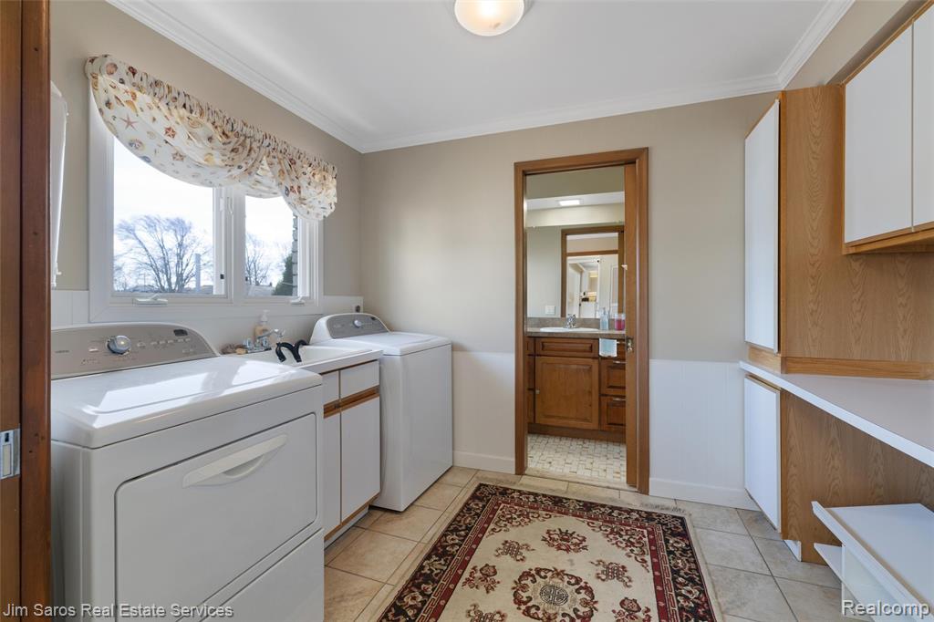 38008 Seaway Court, Harrison Township, MI — Photo 19