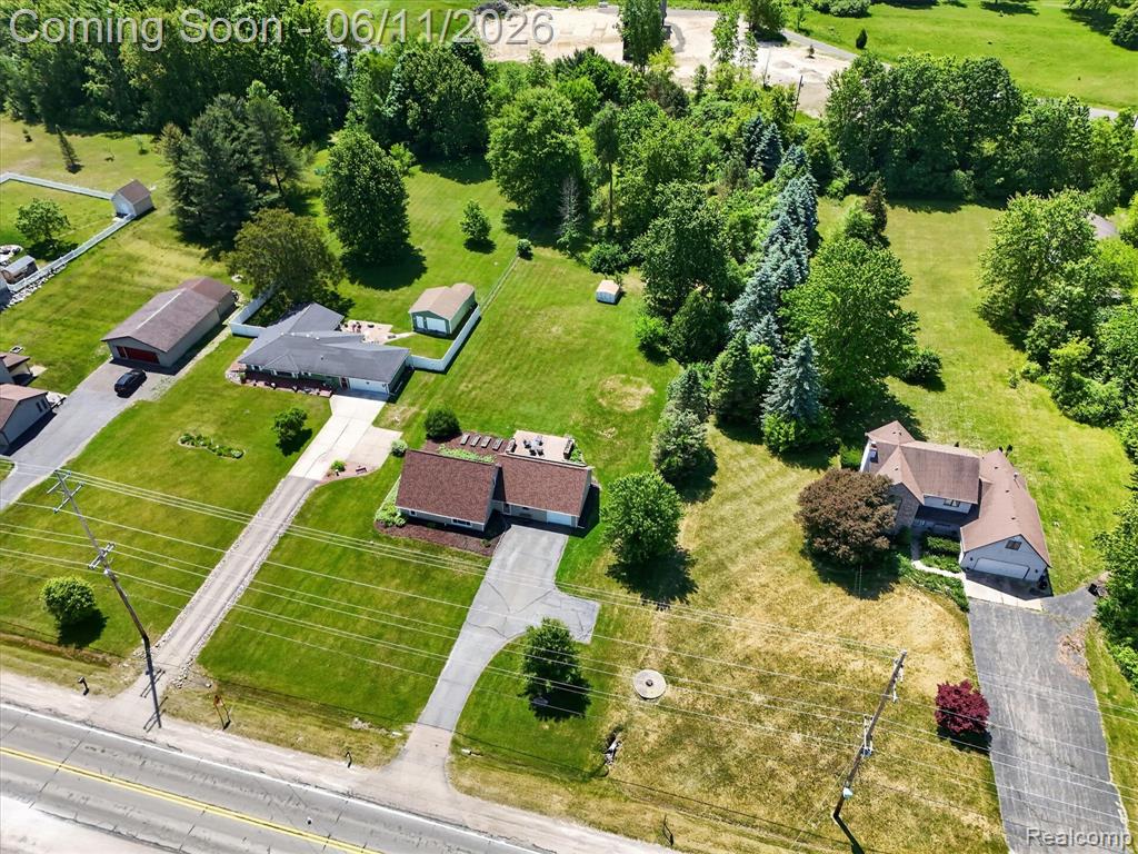 5464 E Maple Avenue, Grand Blanc, MI 48439 — Photo 46