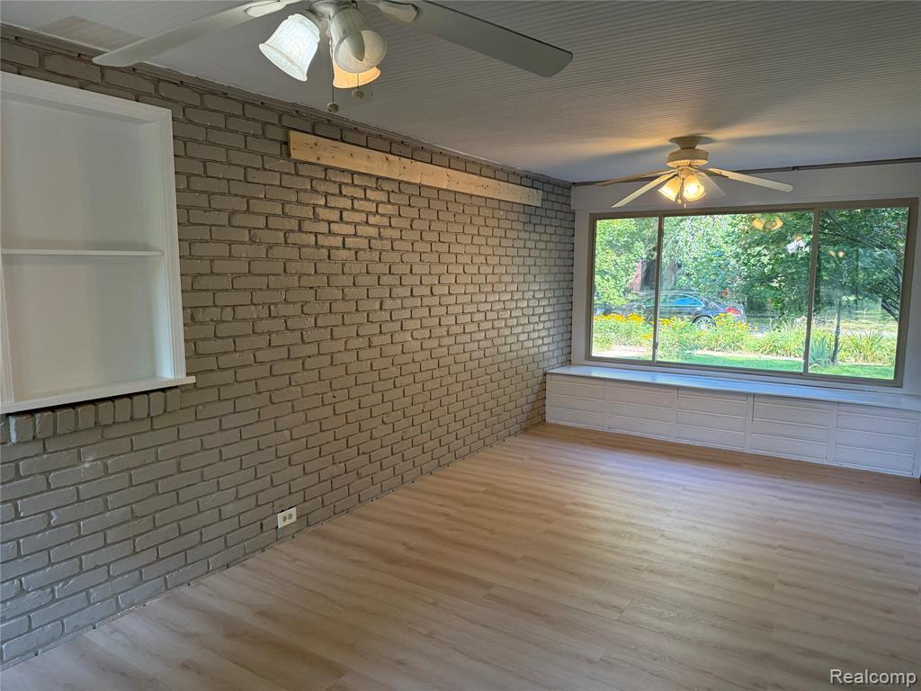 18141 Sunnybrook Avenue, Lathrup Village, MI 48076 — Photo 11