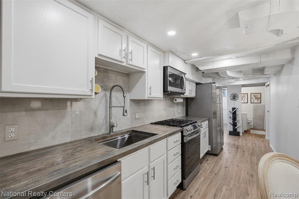 169 McKinley Avenue, Grosse Pointe Farms, MI 48236 — Photo 35