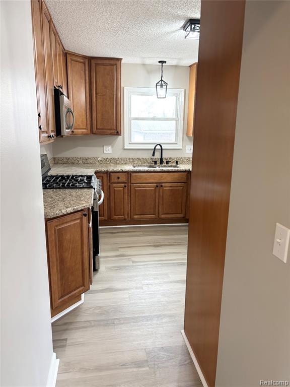 8644 Lillian Drive, Newport, MI 48166 — Photo 8