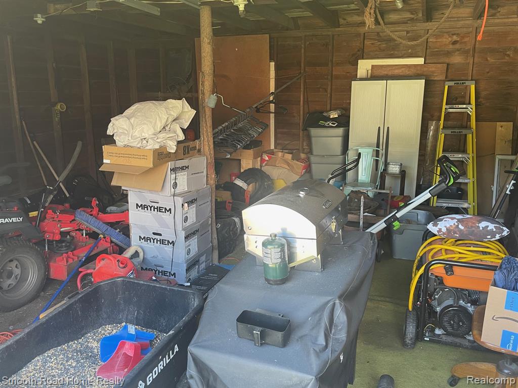 20375 Sumpter Road, Belleville, MI 48111 — Photo 13
