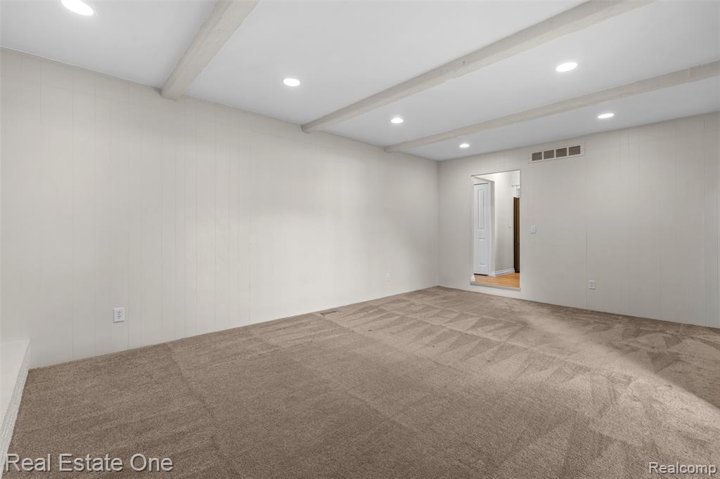4090 Middlebury Drive, Troy, MI 48085 — Photo 29