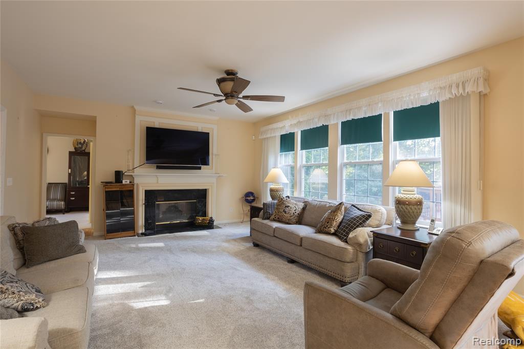 6263 Knob Bend Drive, Grand Blanc, MI 48439 — Photo 4