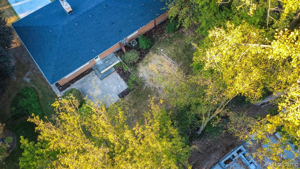 19332 Beverly Road, Beverly Hills, MI 48025 — Photo 40