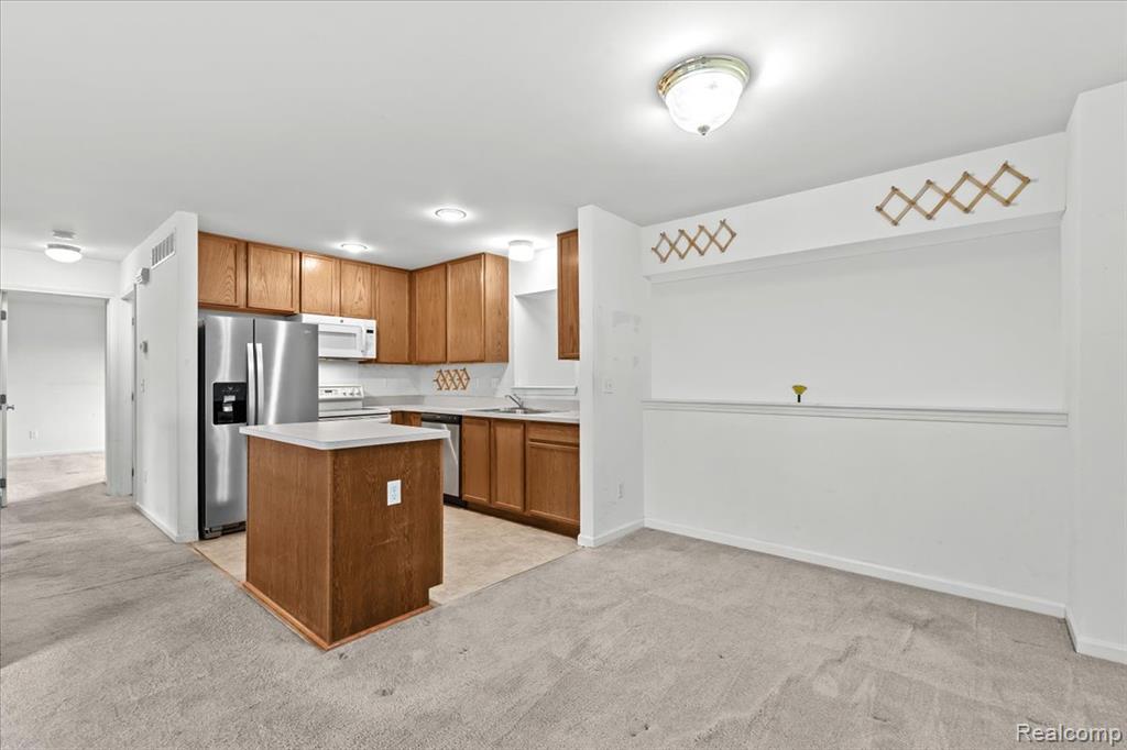 7140 Maplelawn Drive, Ypsilanti, MI 48197 — Photo 8