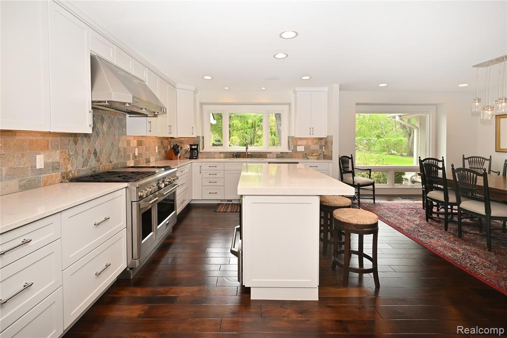 4801 N Harsdale Road, Bloomfield Hills, MI 48302 — Photo 10