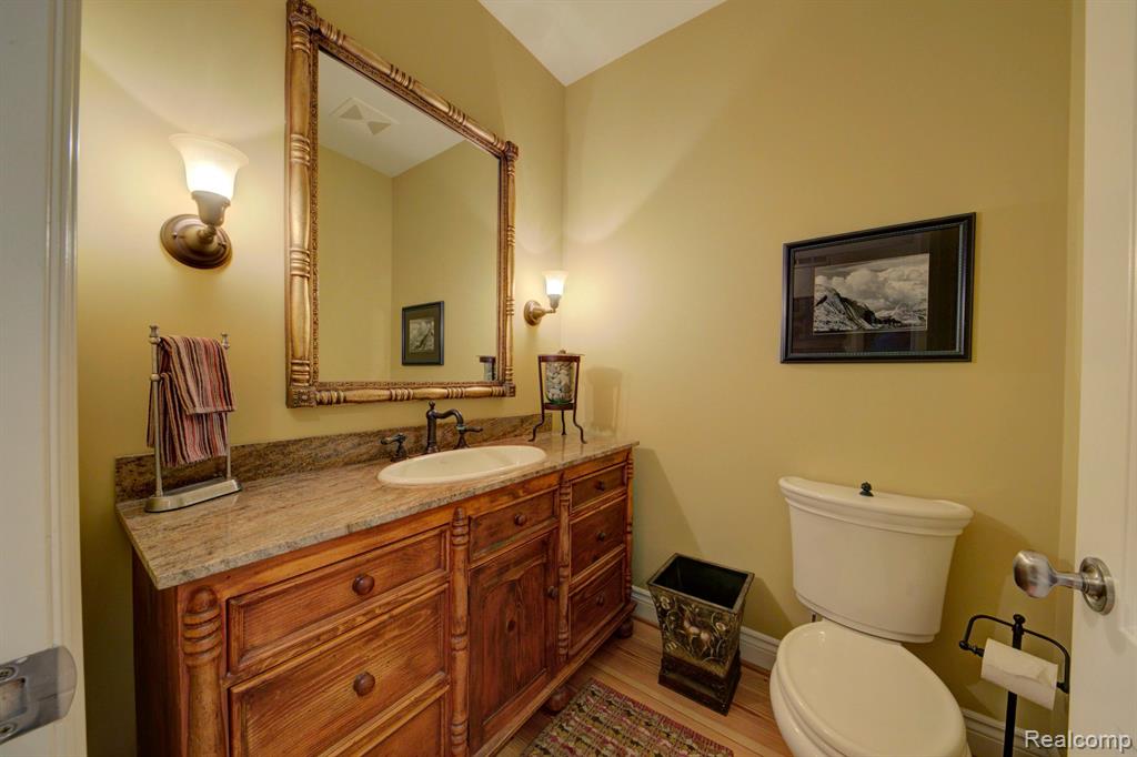 5718 EVERGREEN, Howell, MI 48855 — Photo 13