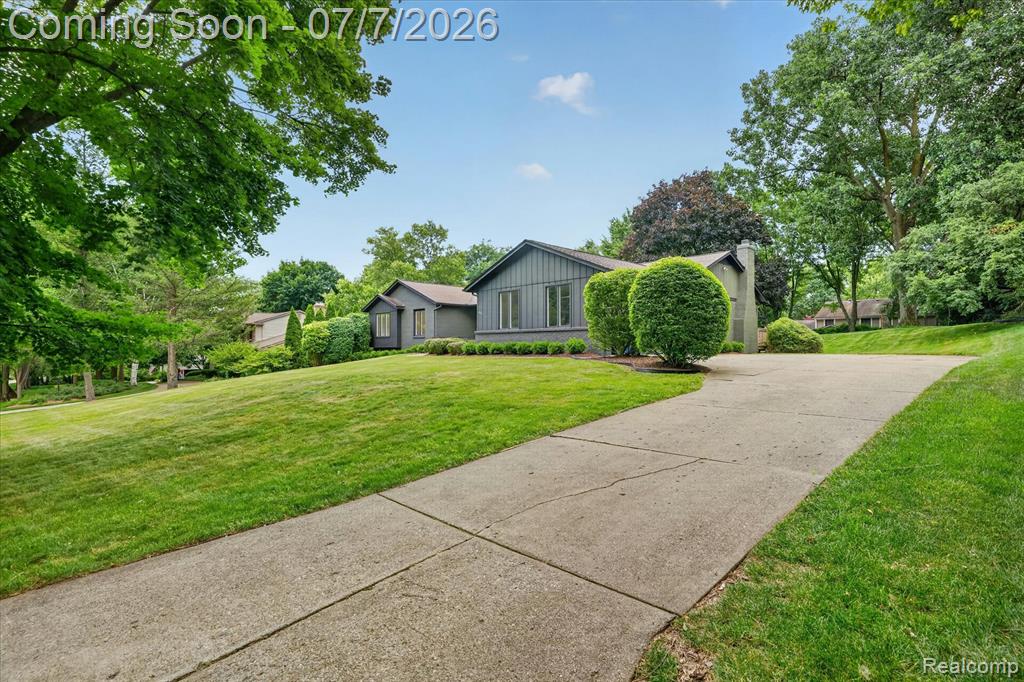 756 Great Oaks Drive, Bloomfield Hills, MI 48304 — Photo 6