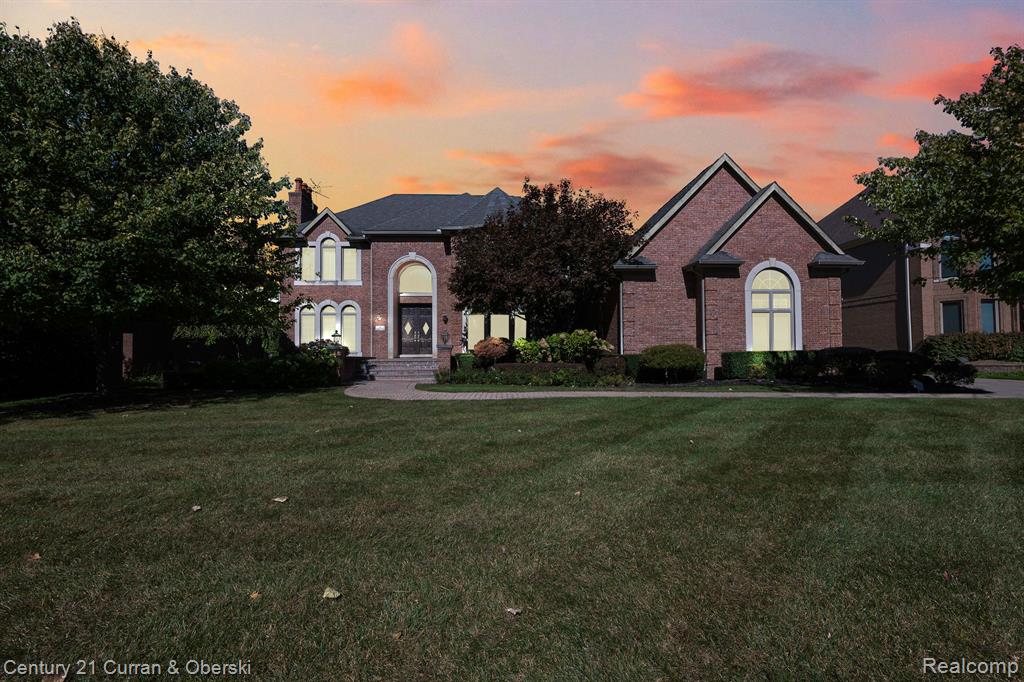 3 CABRI Lane, Dearborn Heights, MI 48127 — Photo 48
