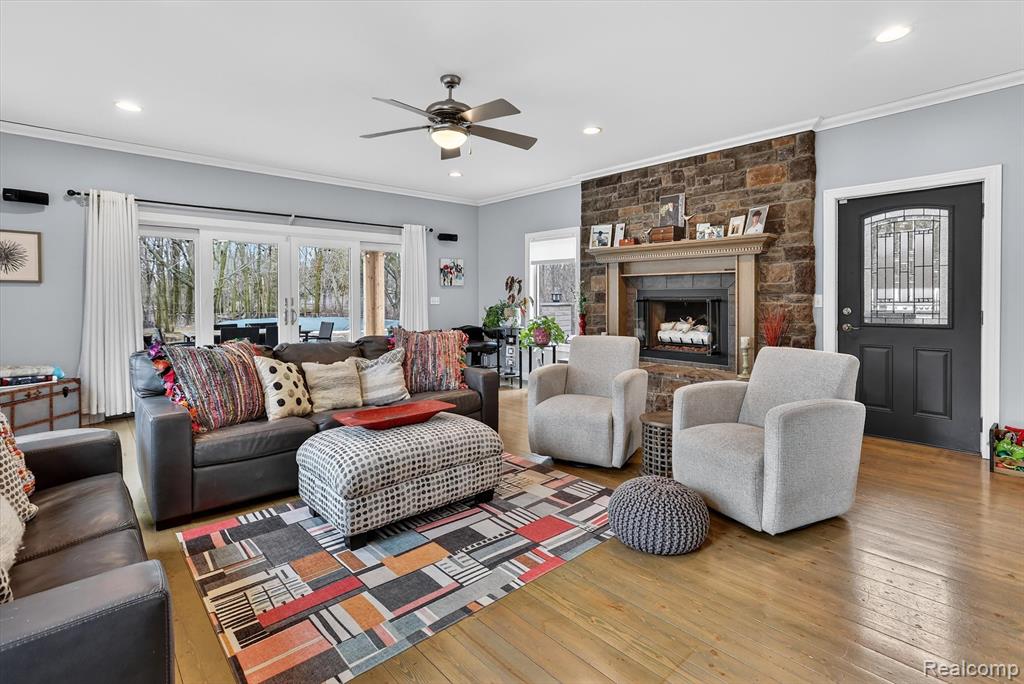 552 N McKinley Road, Flushing, MI 48433 — Photo 16