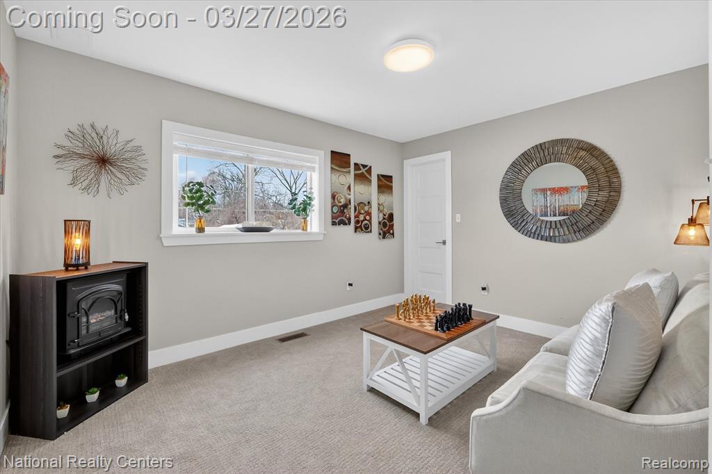 946 Dunreath Street, Wolverine Lake, MI 48390 — Photo 21