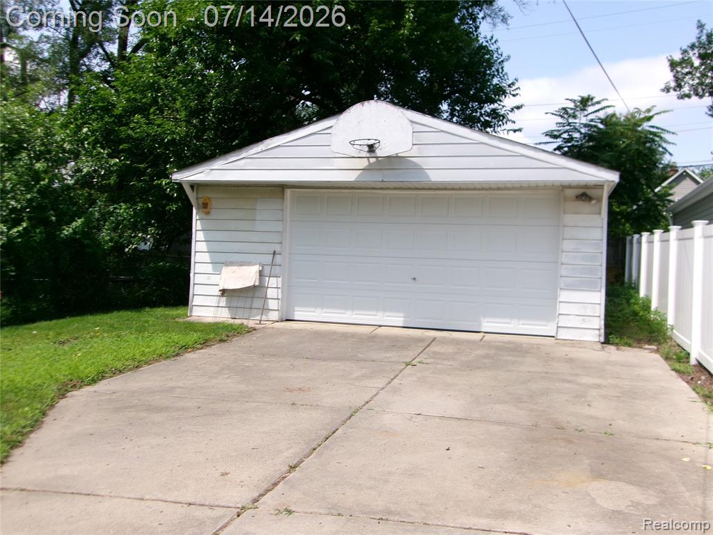 5620 Hipp Street, Dearborn Heights, MI 48125 — Photo 12