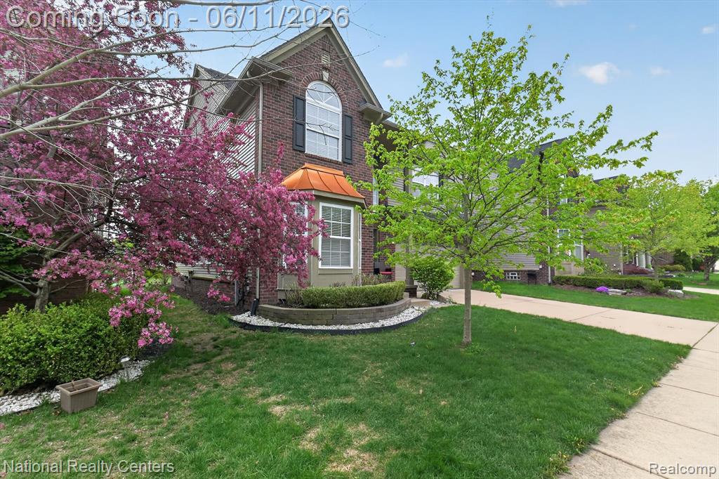 27412 Victoria Road, Novi, MI — Photo 59