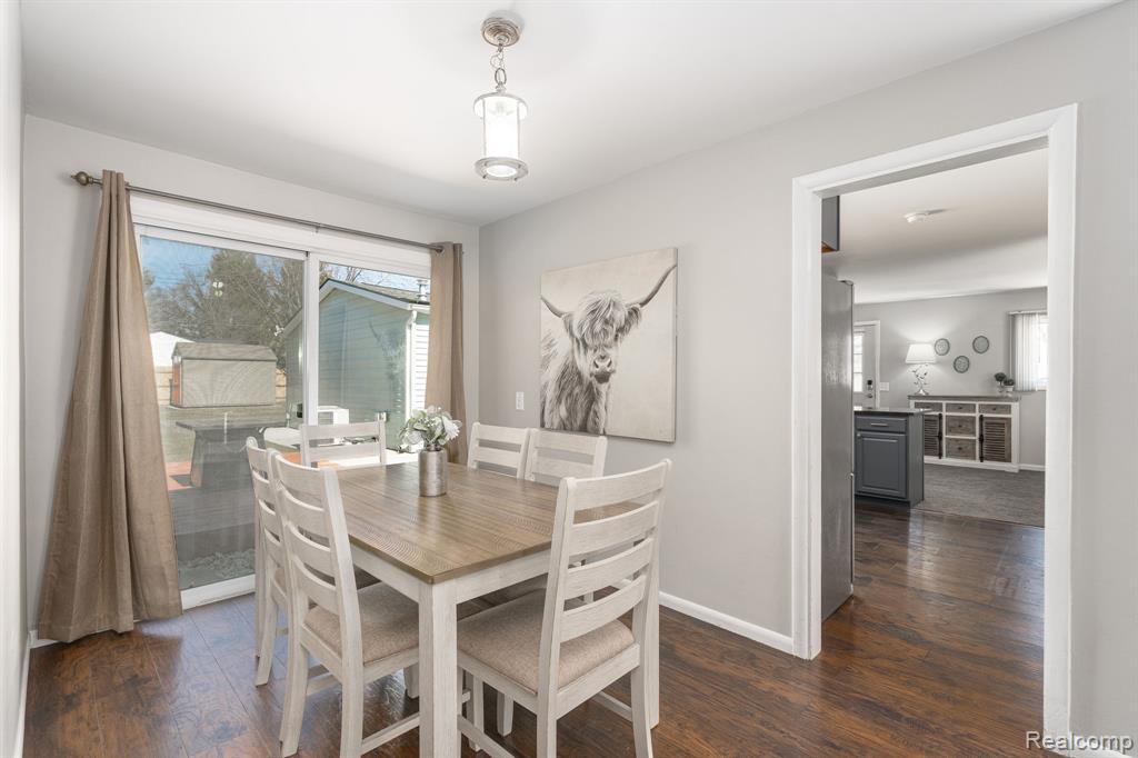 6460 Hermana Road, West Bloomfield, MI 48324 — Photo 11