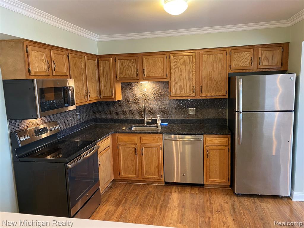 6157 ORCHARD LAKE RD APT 201, West Bloomfield, MI — Photo 7