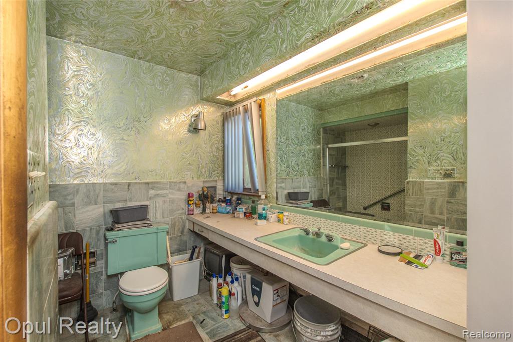 6455 Norham Road, Bloomfield Hills, MI 48301 — Photo 53