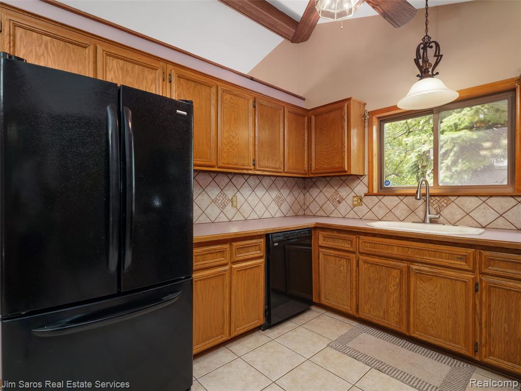 40252 Aynesley Street, Clinton Twp, MI 48038 — Photo 7