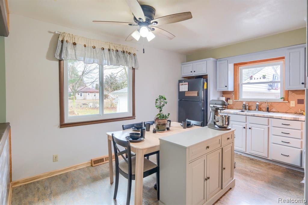 8250 Rockwood Avenue, Mount Morris, MI 48458 — Photo 19