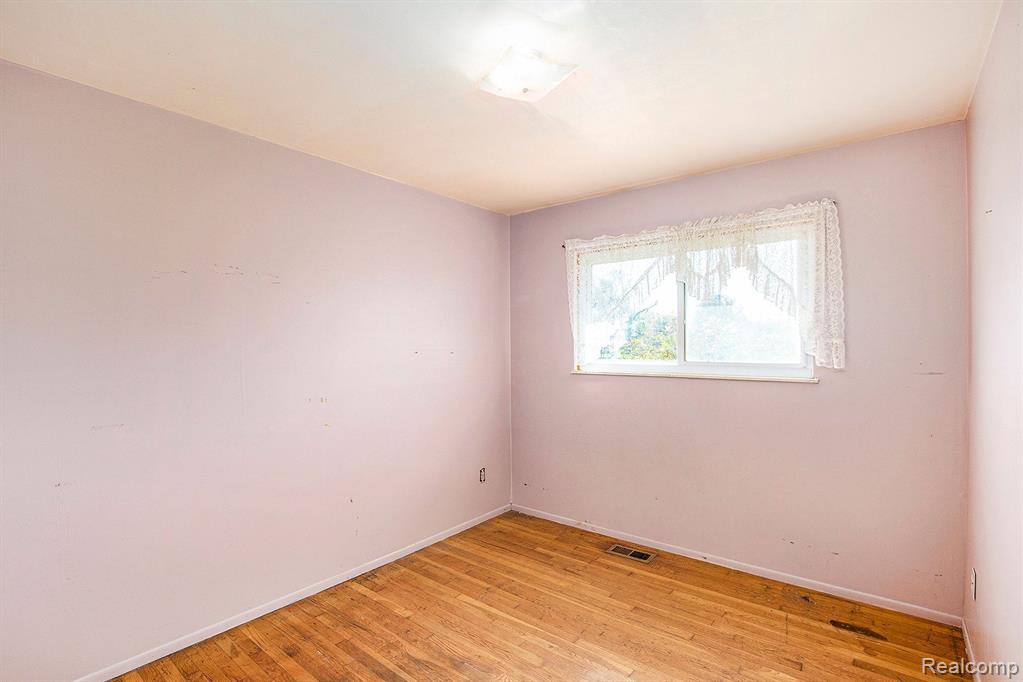9176 MEISNER Road, Casco, MI 48064 — Photo 14