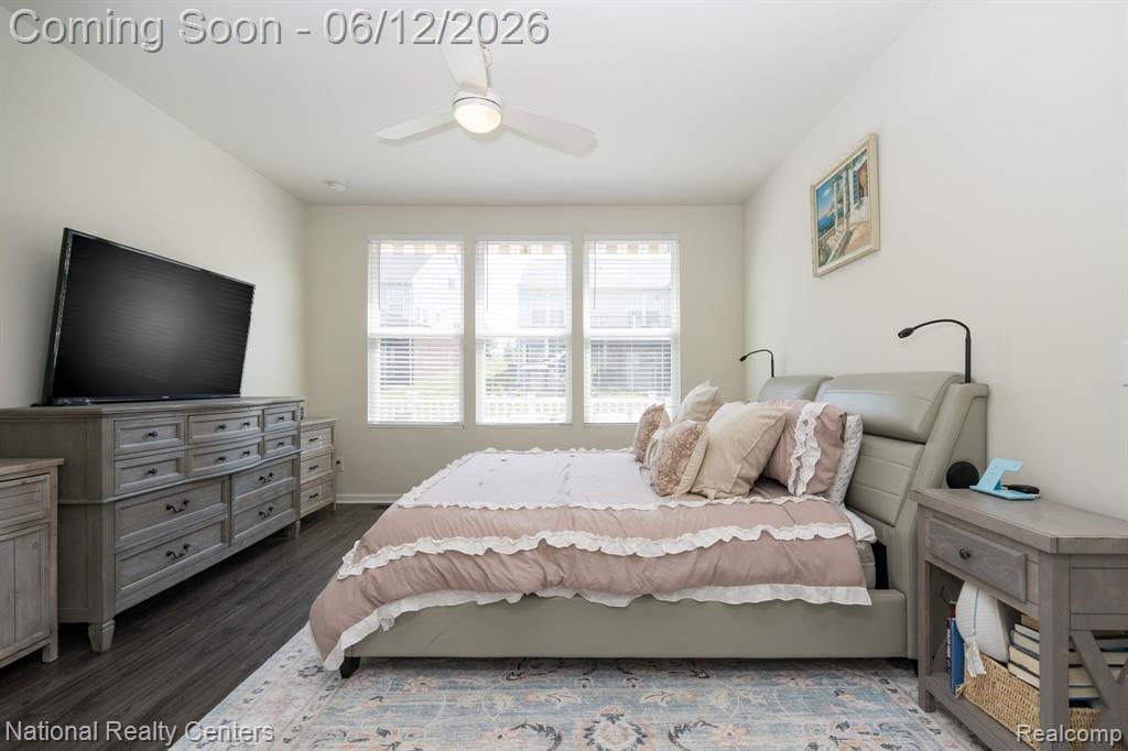 1233 Lark St, Lake Orion, MI — Photo 16