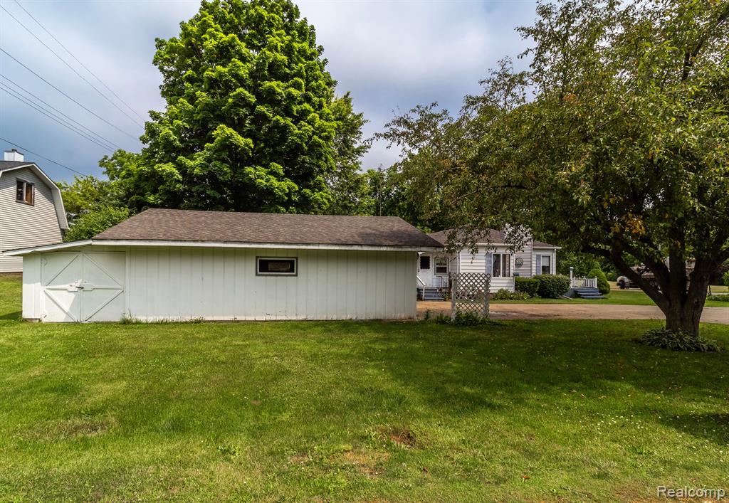 8440 EAST Street, Millington, MI 48746 — Photo 44