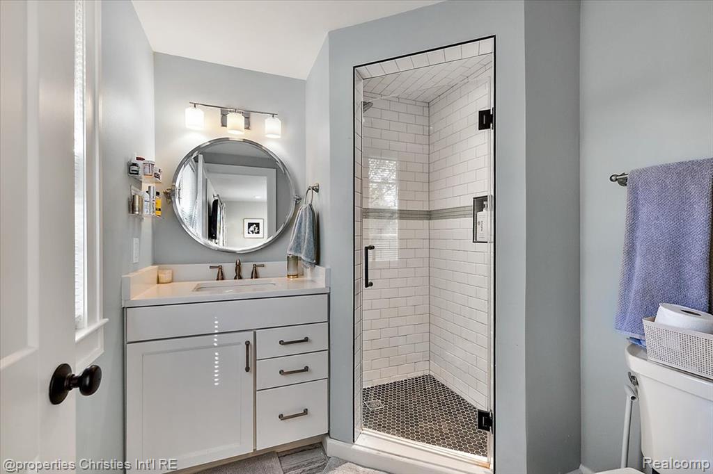 31462 Waltham Road, Beverly Hills, MI 48025 — Photo 14