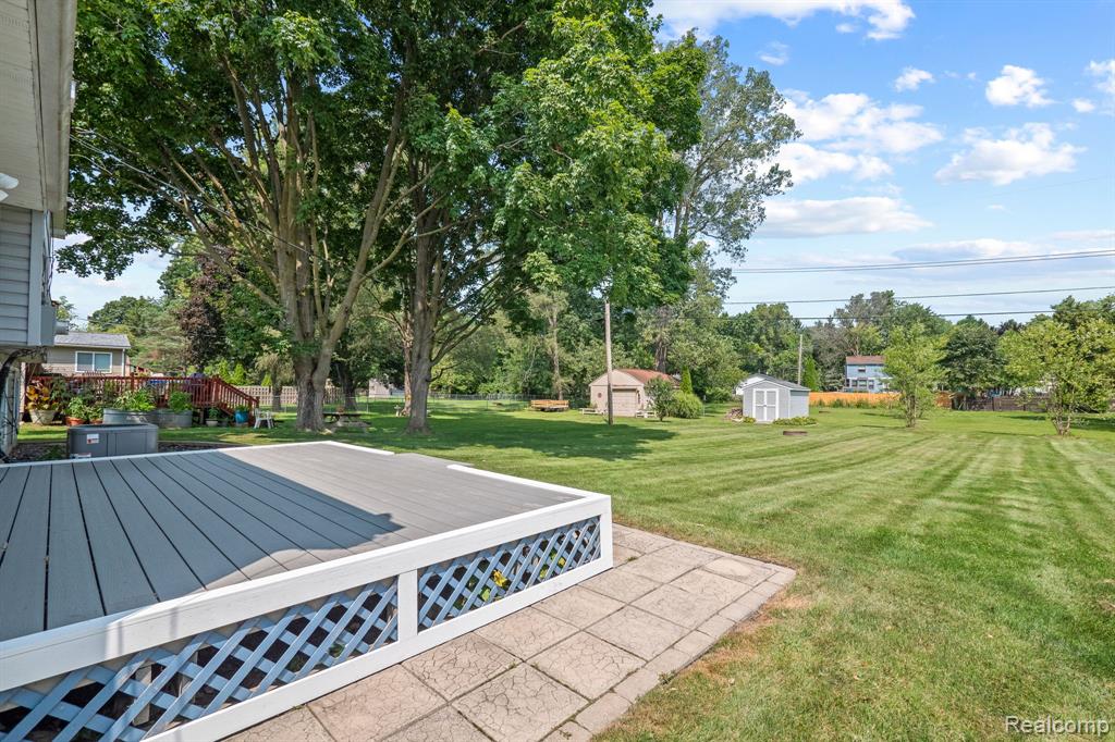 749 Mariday Street, Lake Orion, MI 48362 — Photo 2