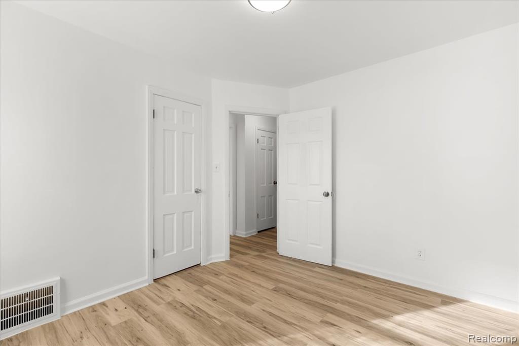 8634 Burt Road, Detroit, MI 48228 — Photo 14