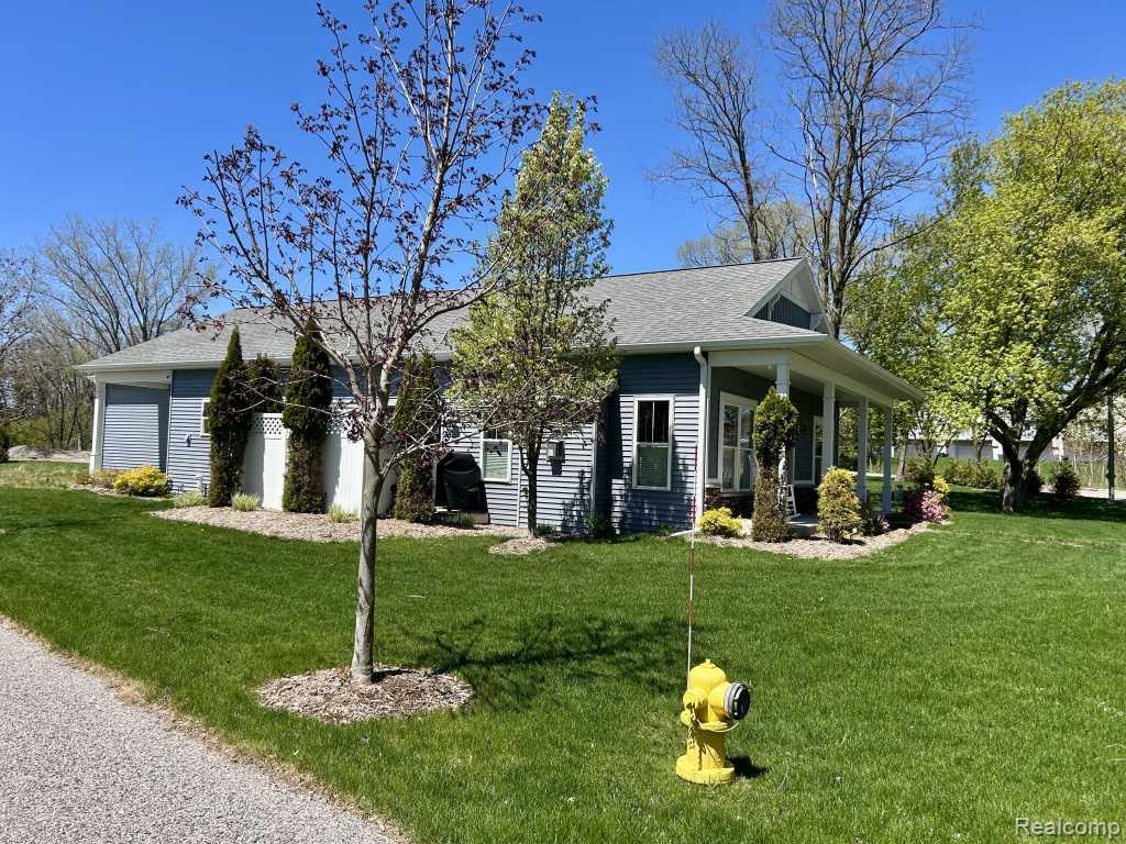 3601 Kiana Court, Norton Shores, MI 49444 — Photo 2