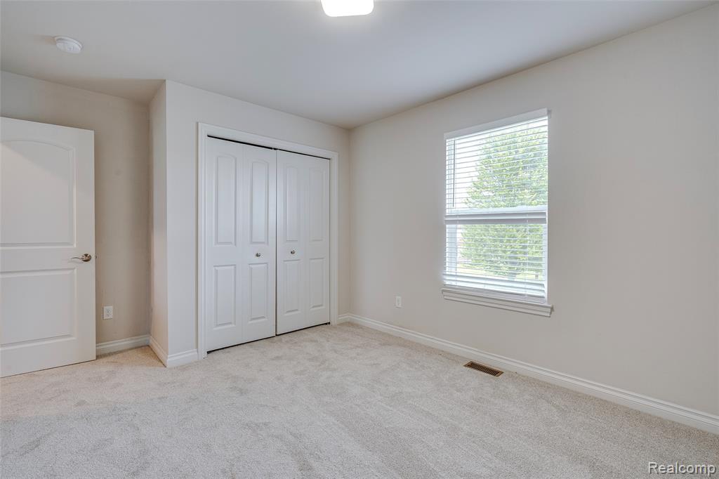 6871 Chandler Drive, Belleville, MI 48111 — Photo 23