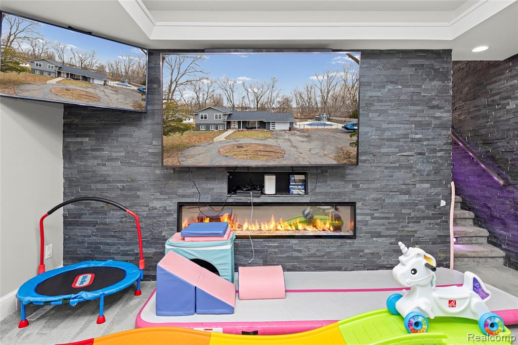 15879 Millar Road, Clinton Twp, MI 48036 — Photo 45