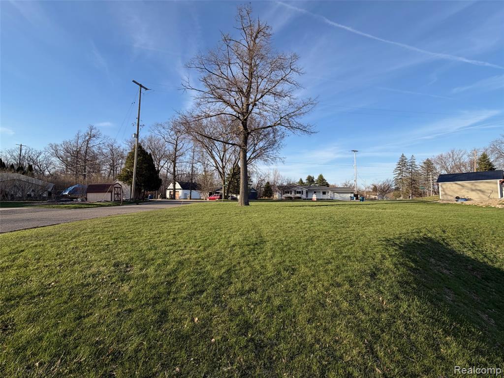 13328 Wendell Drive, Fenton, MI 48430 — Photo 5
