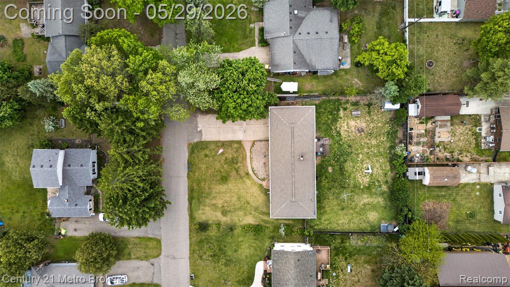 985 S Park Street, Highland, MI 48356 — Photo 6