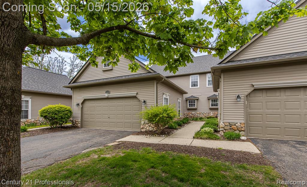 4509 Alexander Pines Drive, Clarkston, MI — Photo 3